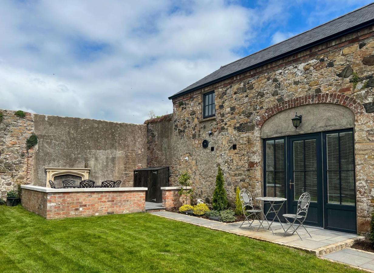 Converted Victorian Coach House With Hot Tub Stewartstown ภายนอก รูปภาพ